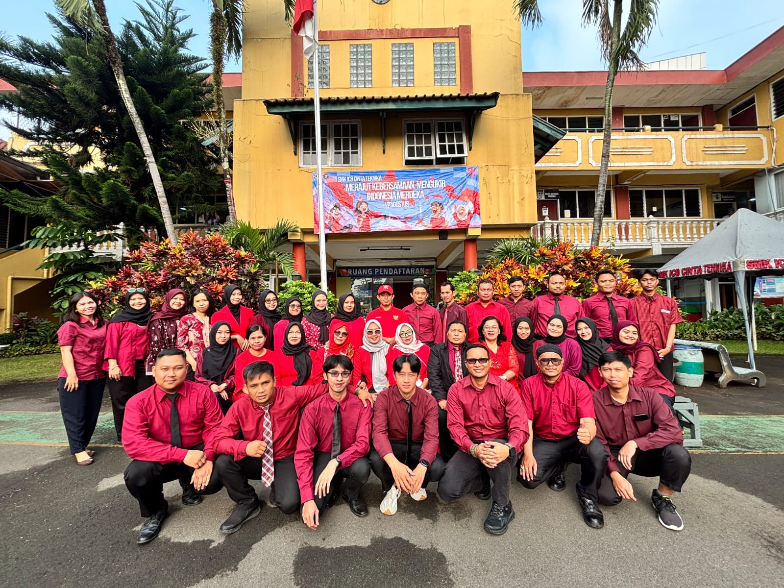 Galeri Gambar